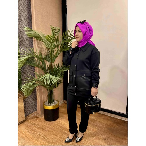 Düğmeli ikili takım