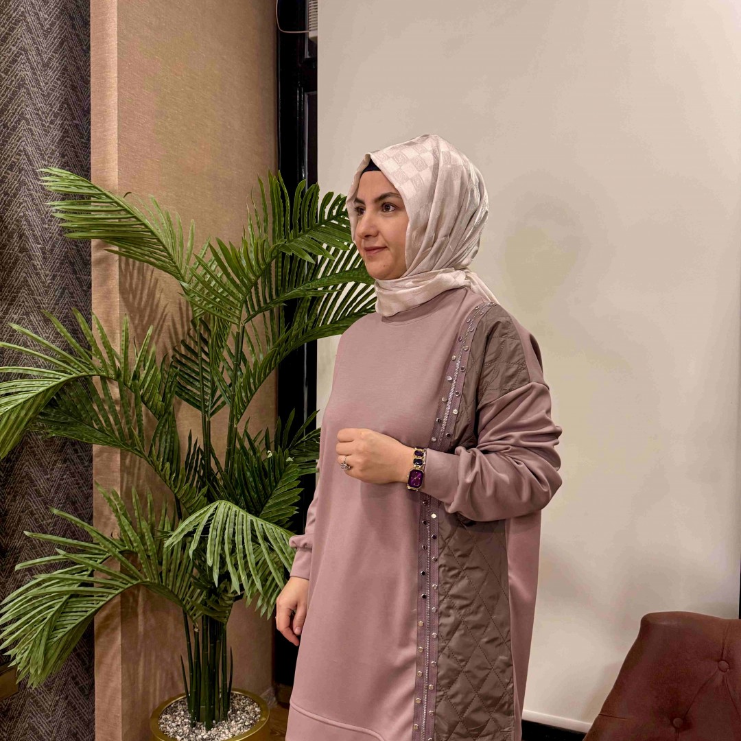 Zımba detaylı tunik