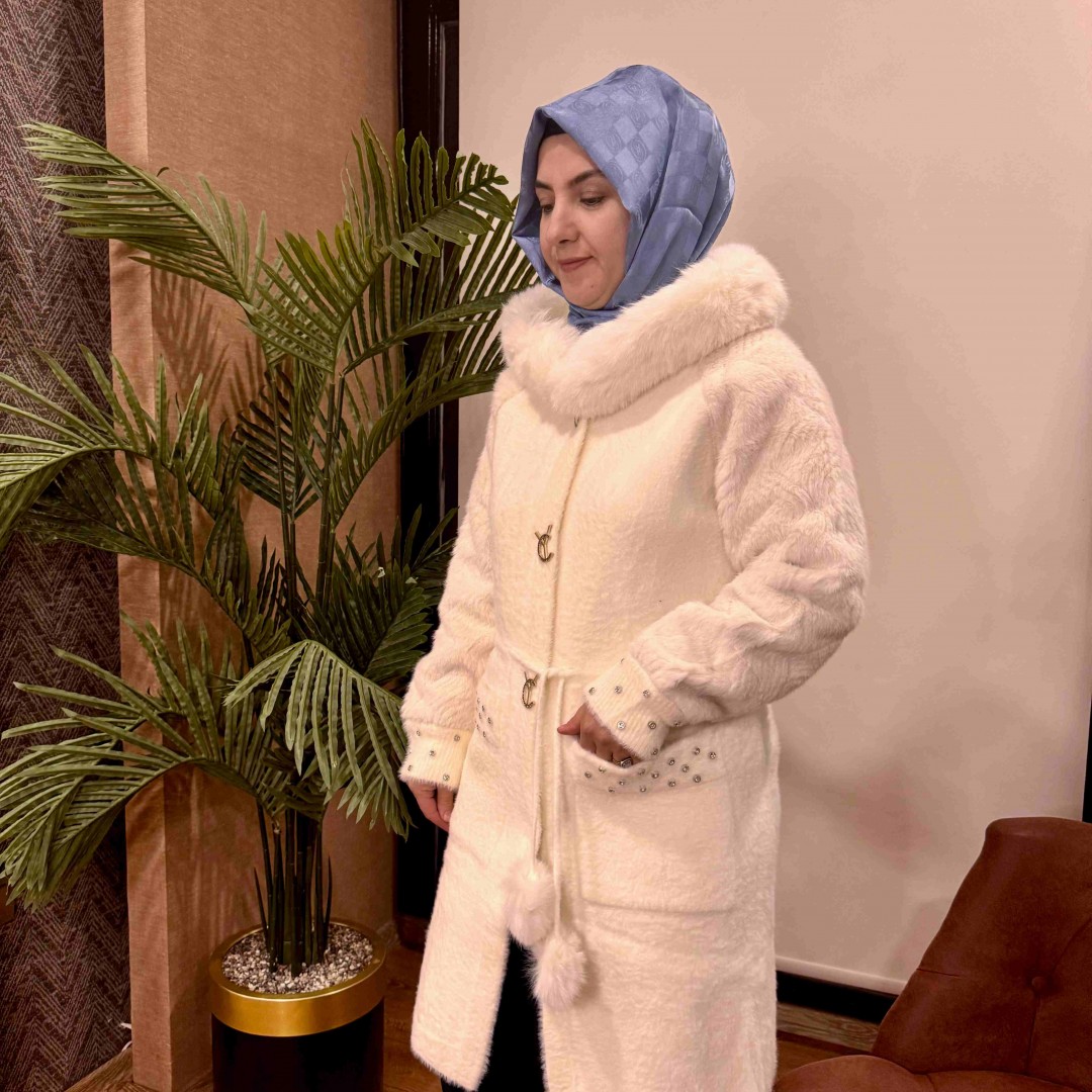 Angora Beyaz İthal Ceket 