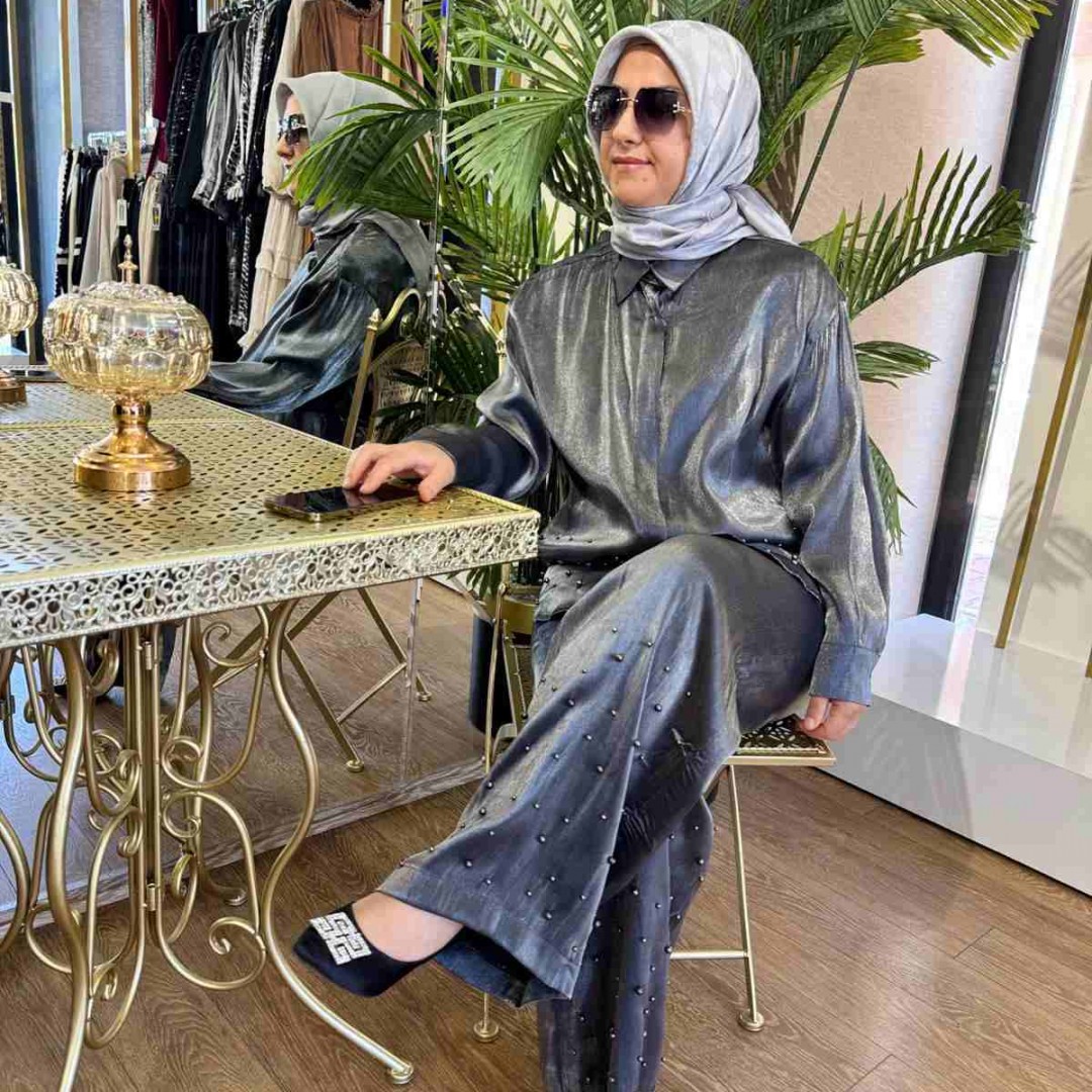 Boncuk detaylı takım